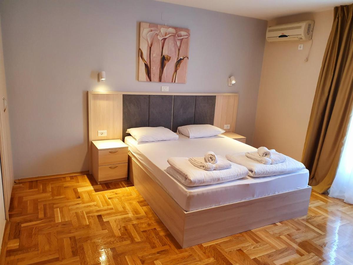 Apartments Pier Budva Buitenkant foto