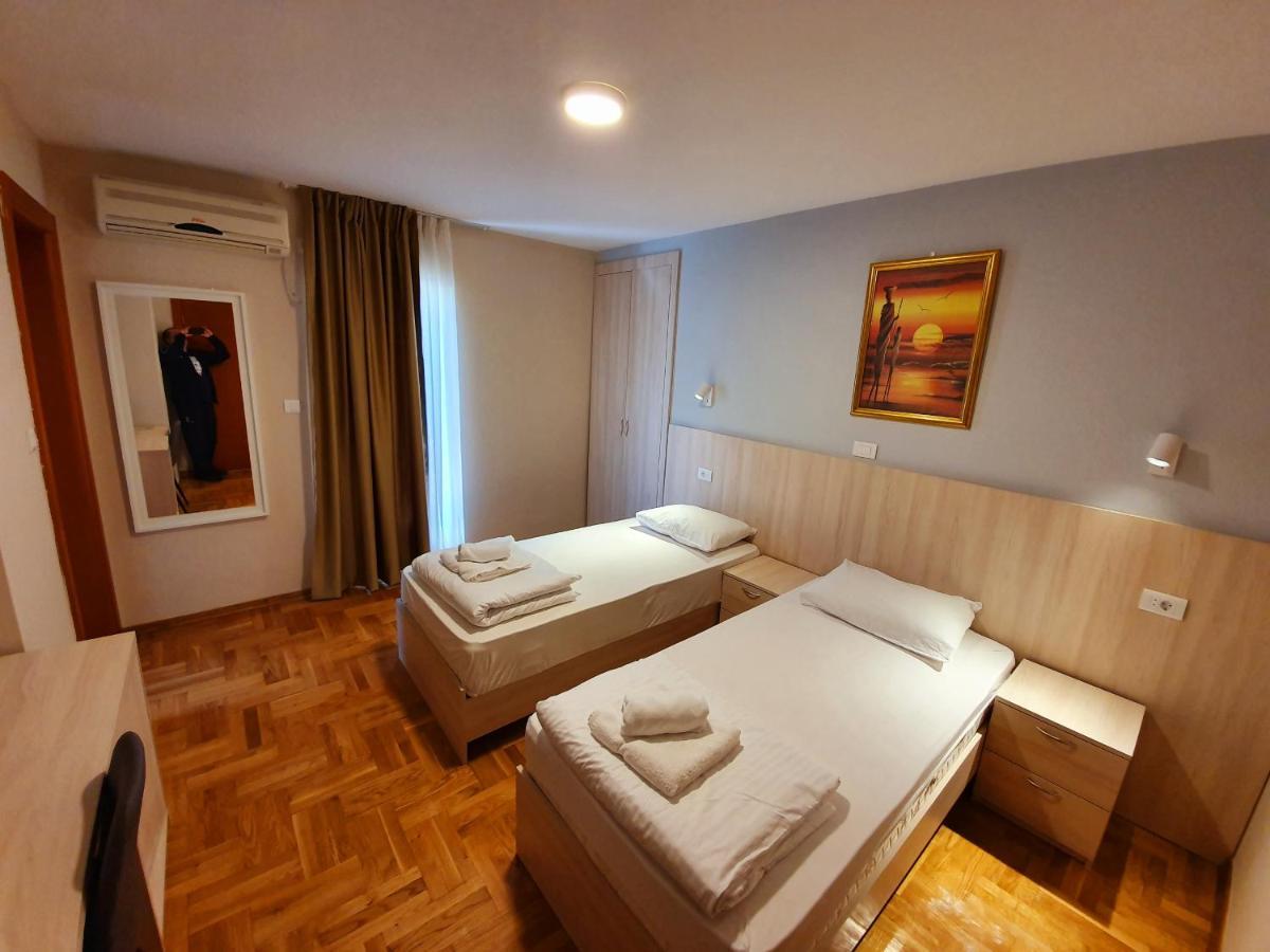 Apartments Pier Budva Buitenkant foto