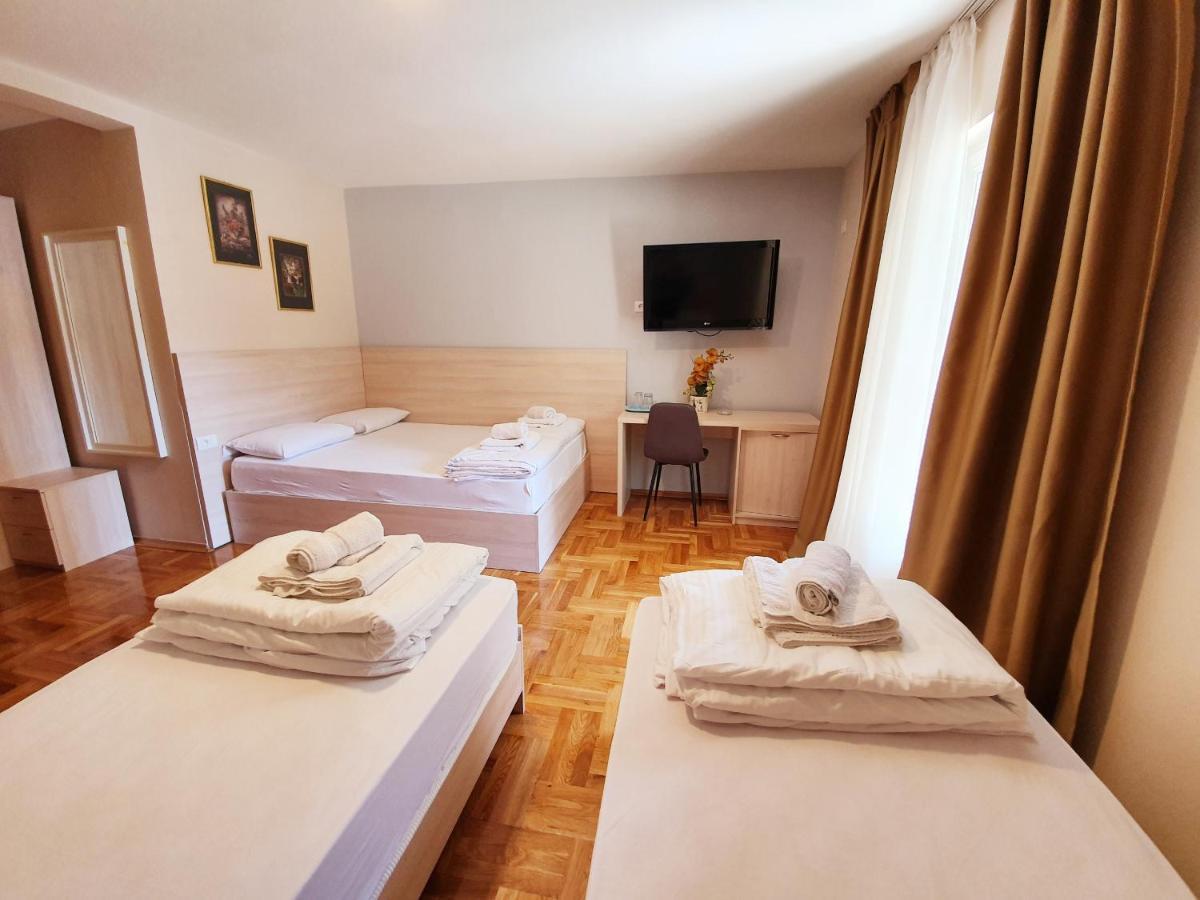 Apartments Pier Budva Buitenkant foto
